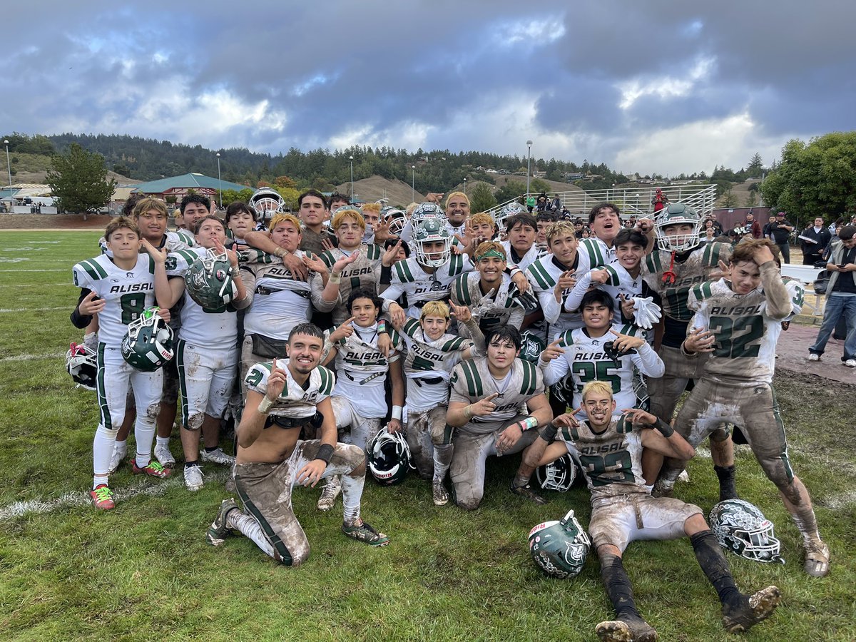 AthleticsAlisal's tweet photo. CCS Championship. First time in school HISTORY. Palma up next. Here we come! 🏈🖤💚 https://t.co/5bPYy752O9