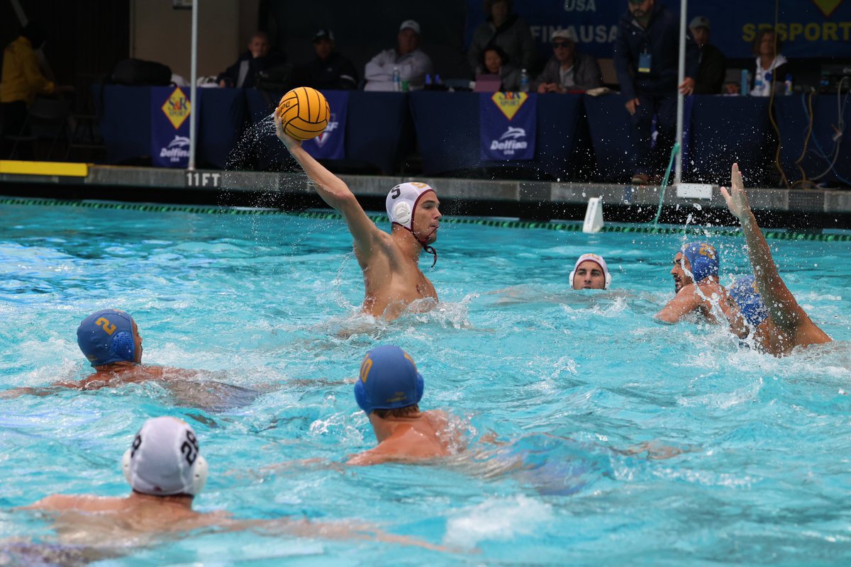 USCWaterPolo tweet picture