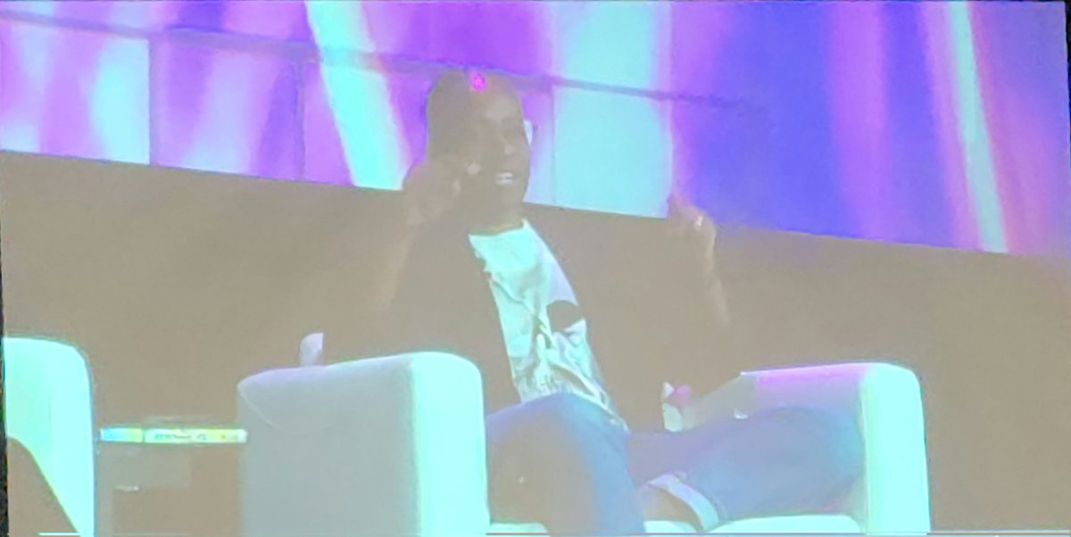 ELALebel tweet media