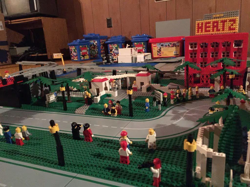 dead_vape_maree's tweet photo. JFK assassination lego set (not AI) https://t.co/1axn7Hx0Mg