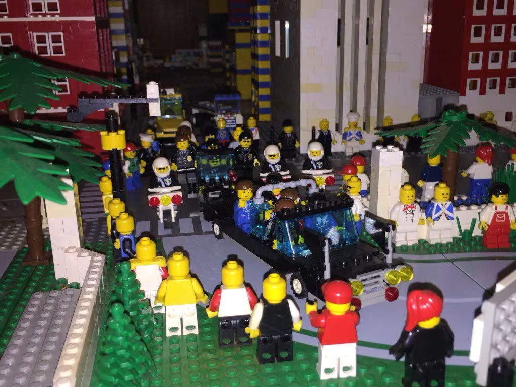 dead_vape_maree's tweet photo. JFK assassination lego set (not AI) https://t.co/1axn7Hx0Mg