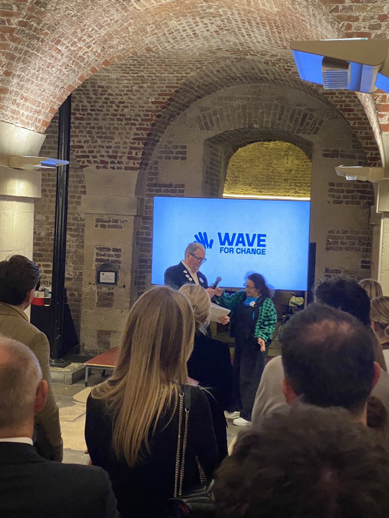 na1edi's tweet photo. Absolutely brilliant night out with the @WaveForChange team. Well done on timing and event organisation -- both were 100% 🔥🔥🔥 https://t.co/XD9ZJMsLdv