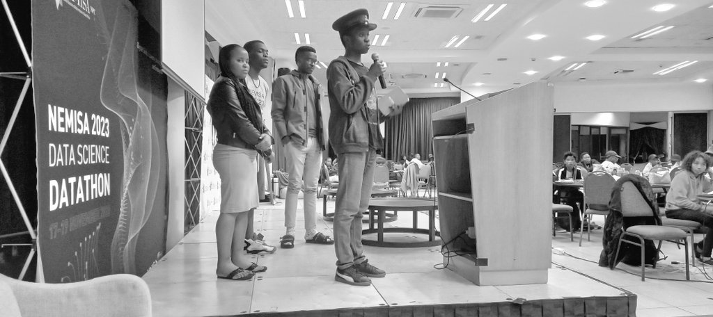 Tiyani Nghonyama tweet media