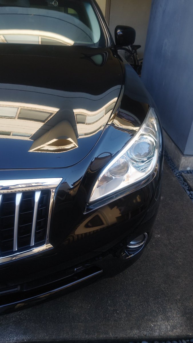 pearlmoon0092's tweet photo. シャンプー洗車
セラミックコーティング
タイヤWAX
とりあえずこんなもんかな❓
シュアラスターさんの
タイヤWAX最高🫰🏻
ゴムに優しい水性タイプ
しかも、いやらしくない自然な黒
スポンジもタイヤとホイールの間に
ジャストフィット😍
#プラウディア
#PROUDIA370VIP
#シュアラスター
#タイヤWAX https://t.co/lDYAJvSD2O