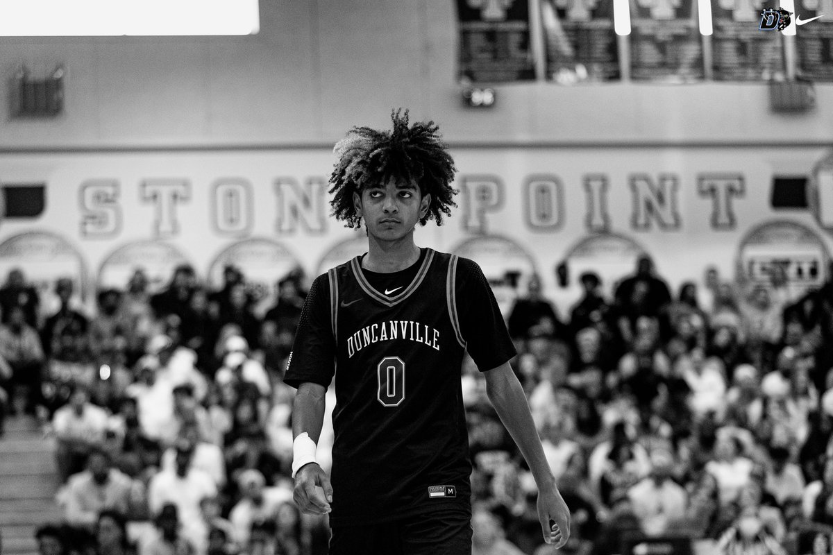 DuncanvilleBB's tweet photo. Dropped one on the road. Lots of work to do. Back to work. 

#CU1TURE #D1FFERENT https://t.co/w5dSOa4RBu