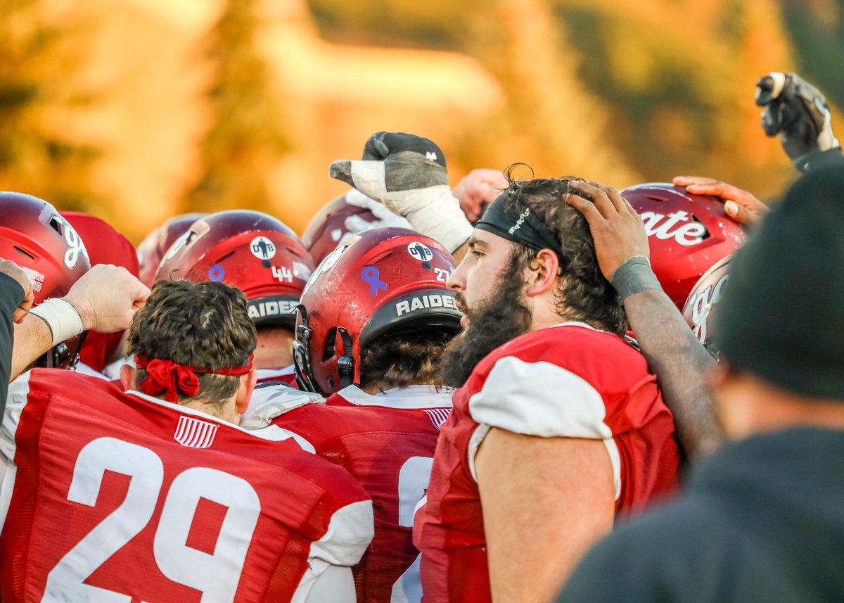 Coach_IPace's tweet photo. 1-0

That one was fun!! So proud of the  @ColgateFB FAMILY!! A HUGE THANK YOU to the #Flyguyzzz who went 1️⃣-0️⃣ ….☝🏼Week at a Time during the  2️⃣0️⃣2️⃣3️⃣ Season!! Never gave up, never stopped working, never stopped believing!! #GoGate #Flyguyzzz 🟥⬜️⚔️⚔️ https://t.co/vtyJBupkNn