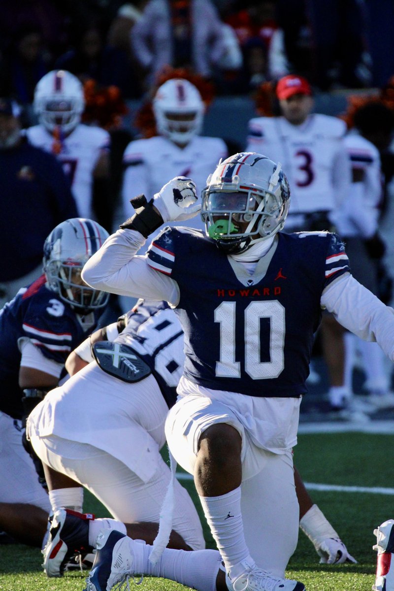 HOWARD FOOTBALL tweet media