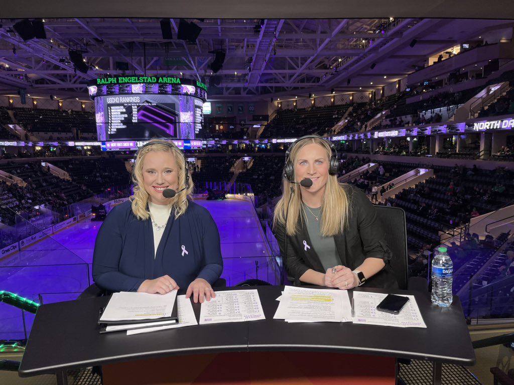 We’re ready for game ✌️ are you?? Tune into <a href="/MidcoSports/">Midco Sports</a> at 6️⃣ for <a href="/UNDmhockey/">North Dakota Hockey</a> 🆚 <a href="/MiamiOH_Hockey/">Miami Hockey</a>!