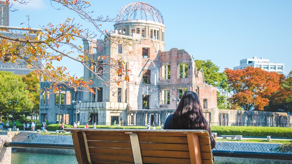JapanGov's tweet photo. The #Hiroshima Peace Memorial (Genbaku Dome) is #WorldHeritage-listed as the only building showing traces of the atomic bombing in WWII. This timeless symbol appeals to the world for the abolition of nuclear weapons and the importance of lasting #peace.
https://t.co/J15GzOrkHS https://t.co/VumbIapO6b