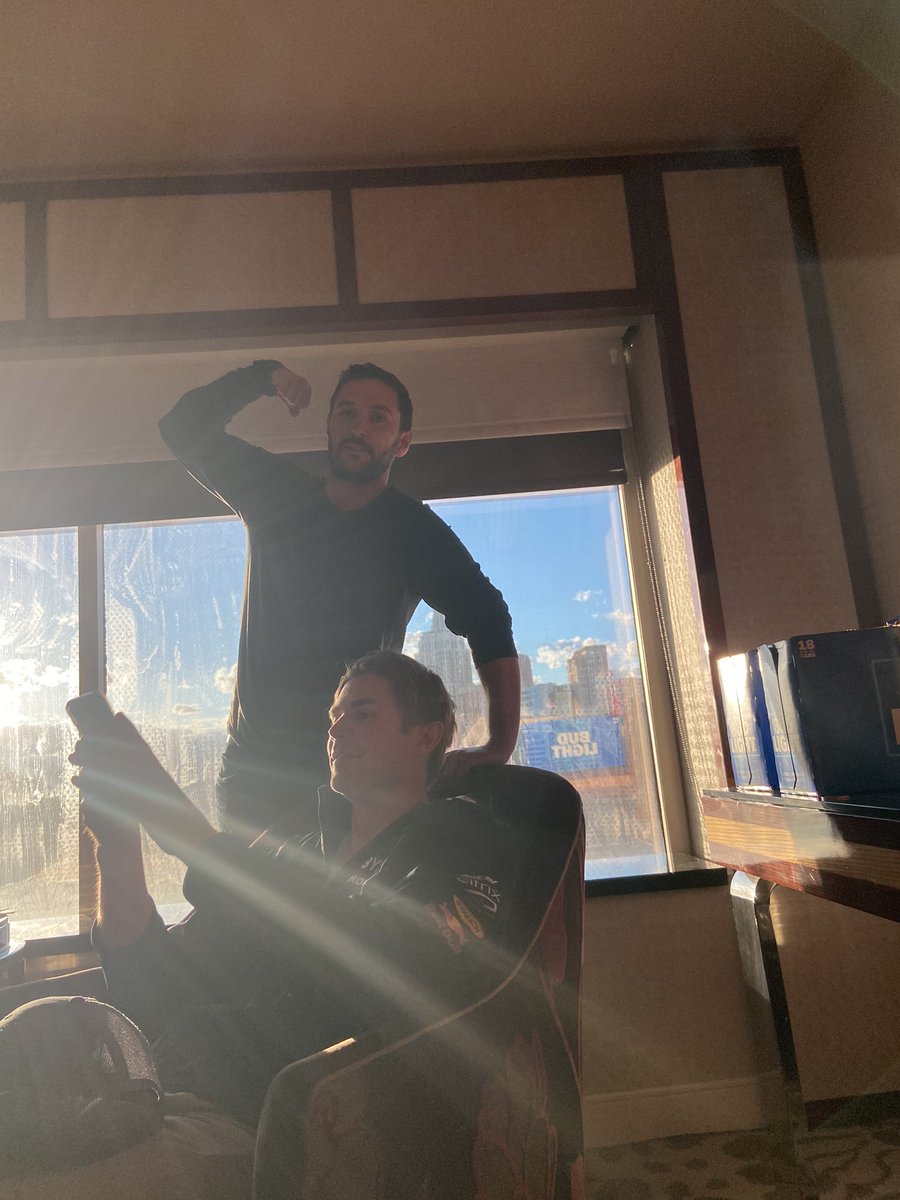 dougsbiceps tweet picture