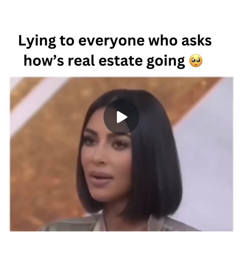 SimiValleyAgent's tweet image. When the market is slow 

#RealEstate #realestatememe #kardashian