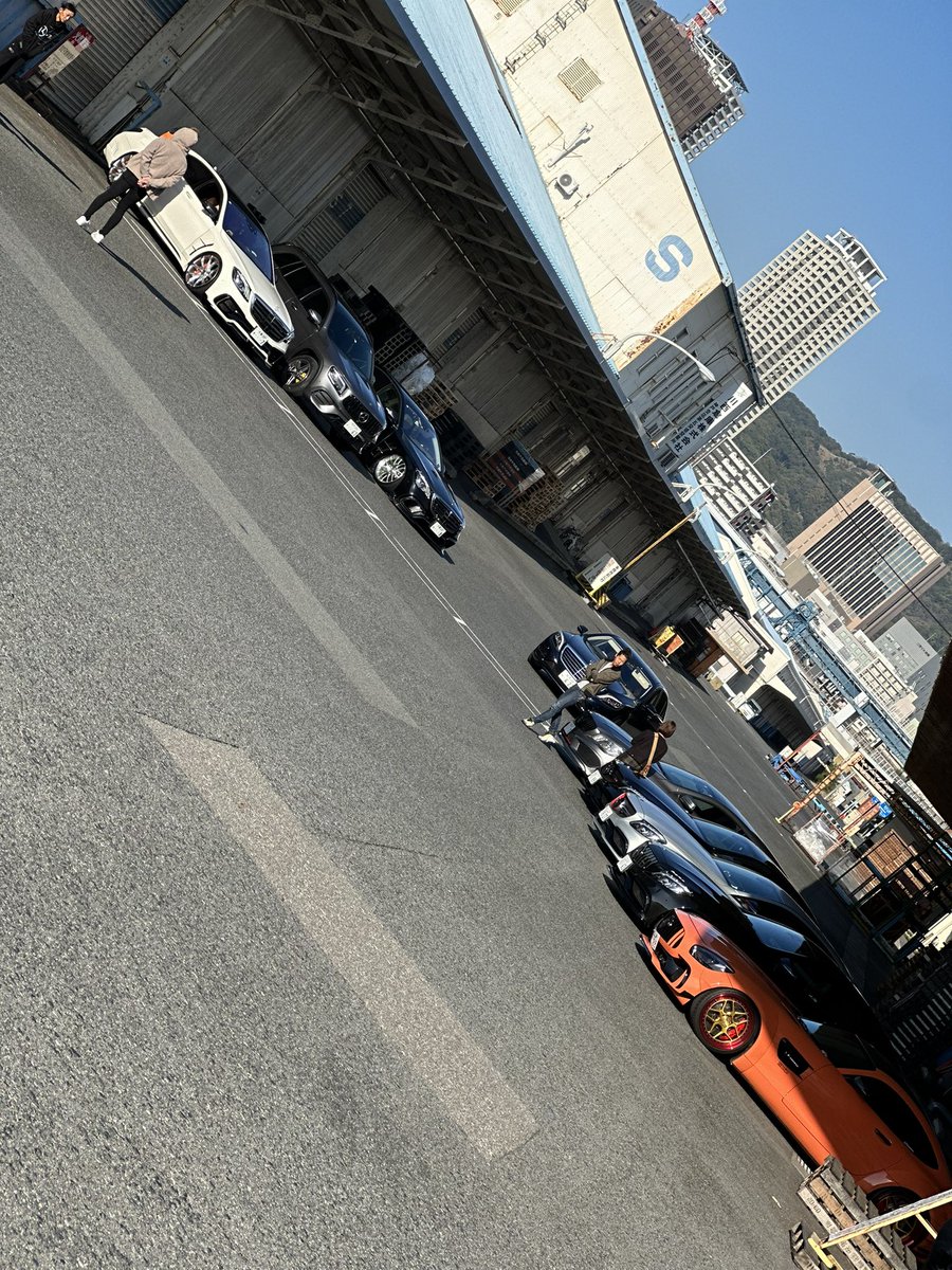 ShoPro5110's tweet photo. 本日はいつもお誘い頂く集まりに、おじゃまパジャマ(^^)
AMG×LEXUS‼️

午前中でドロンしますが…
楽しいま翔っい♪ https://t.co/ubecnx58eZ