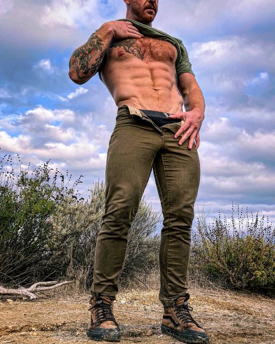 Who wants a new hiking partner? (Don&rsquo;t worry have extra mushrooms which in this case actually I don&rsquo;t
