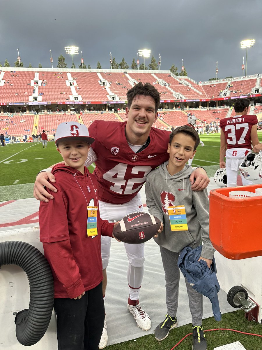 I think the dudes had a successful pregame sideline experience