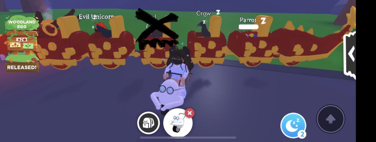 Round 4! Winner picks one item from pic. Like and retweet. Complete the lyrics(optional). One sentence please. Ends when the song ends=I can sing the whole song by reading the comments. 🤪🤪🎼 This world can't hurt you. Cuts you deep and leaves a scar💔#adoptme #adoptmegiveaway