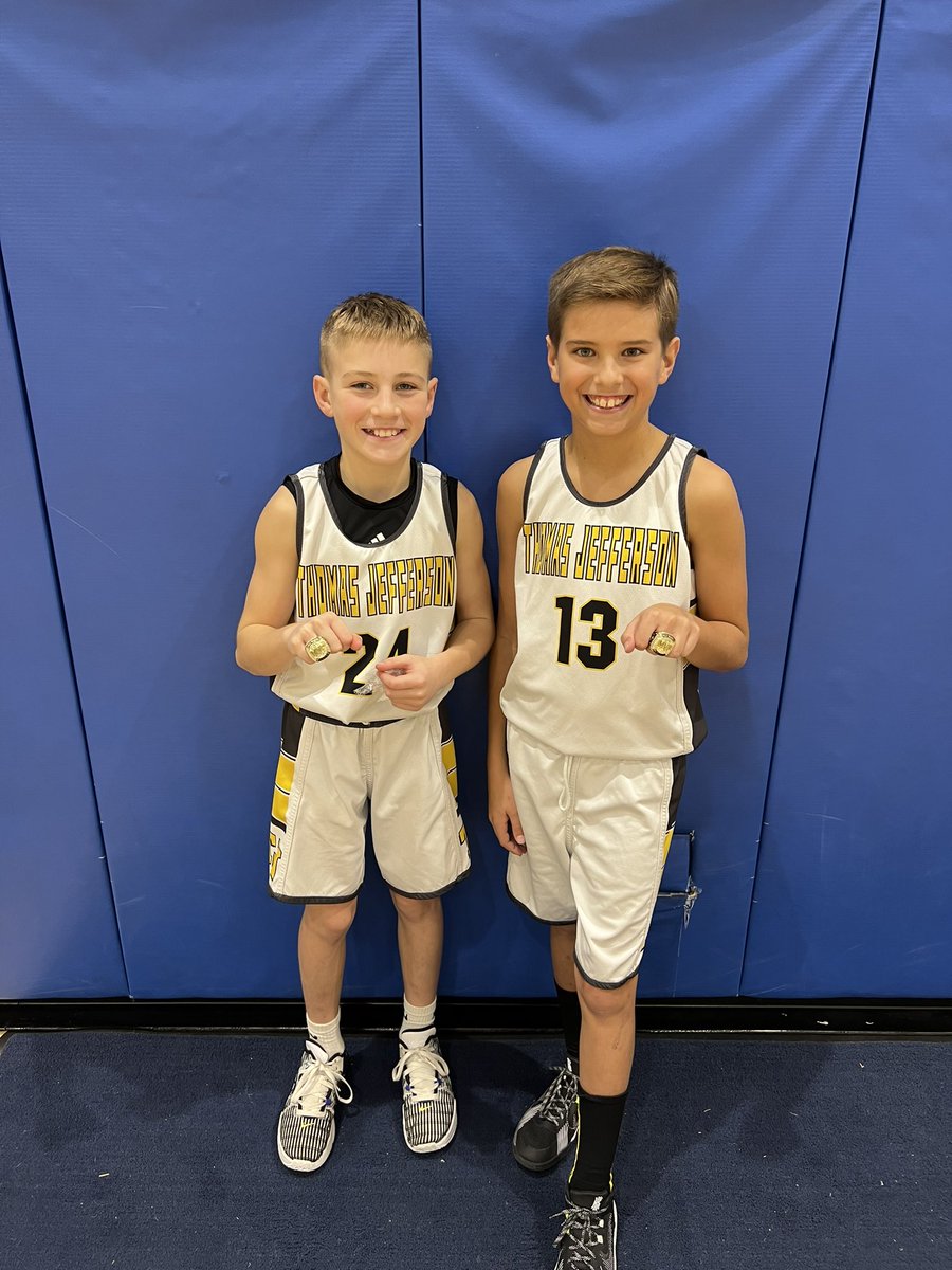 TJ Jaguars 5th grade moves to 5-0 led by dual players of the game Marc Ziegler and Carson Wieclaw. Marc excelled on the defensive end and Carson led the way with 9 points on the offensive end as they complimented eachother perfectly. <a href="/TJHSJaguars/">TJHSJaguars</a> <a href="/TJ_Jaguar_Hoops/">TJ HS Boys Basketball</a> <a href="/wjhsd/">West Jefferson Hills SD</a>