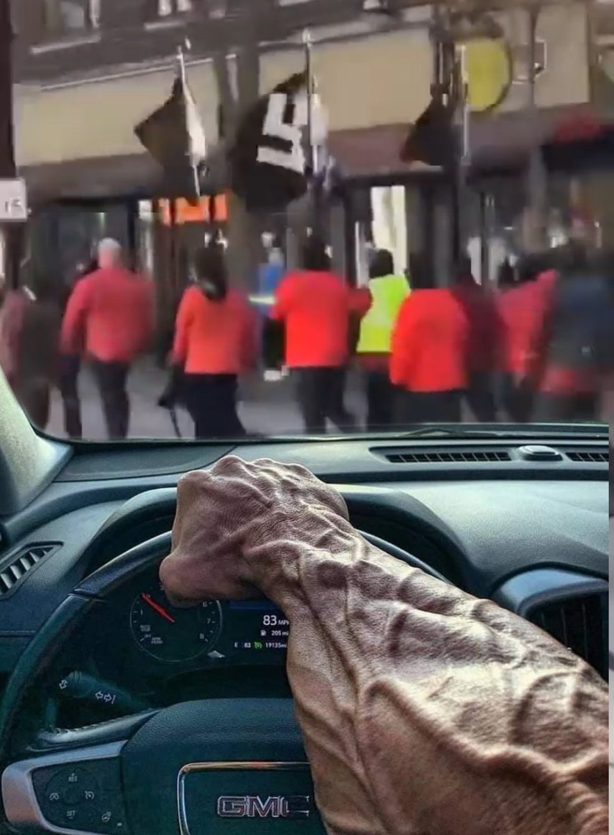 Kristi Yamaguccimane tweet media