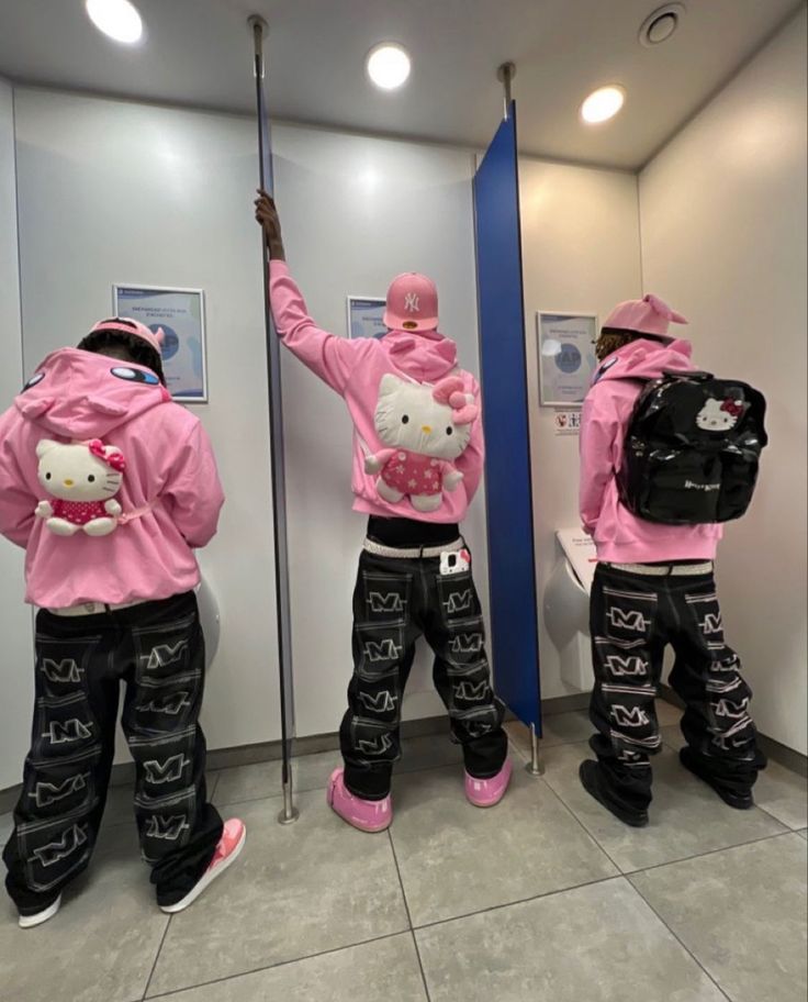 ﾒShoot4Me tweet media