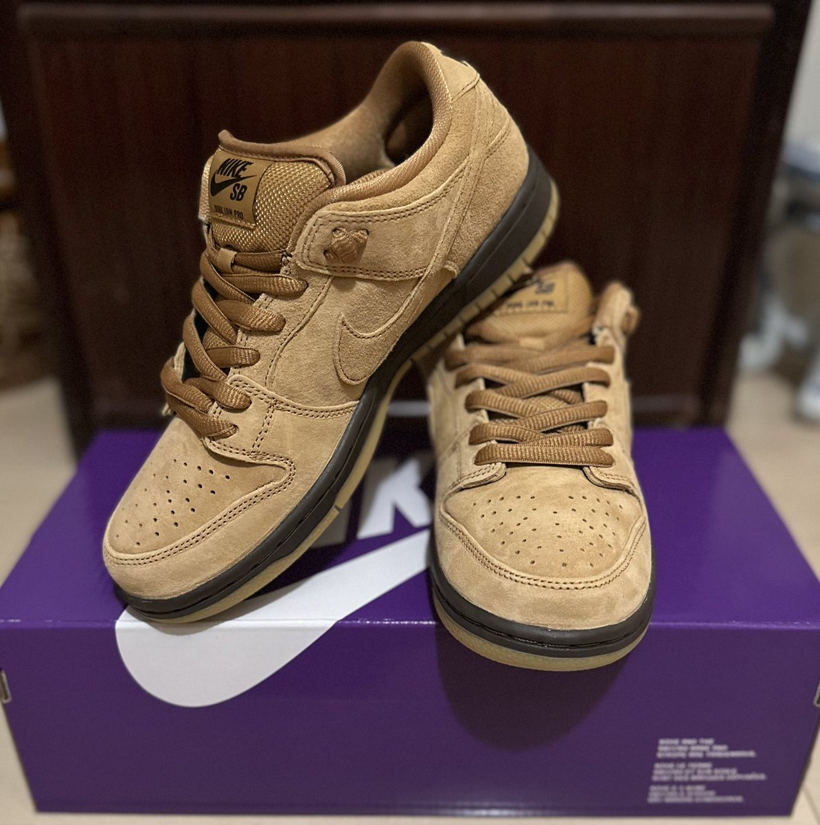 _DOG_chan_'s tweet photo. 👟 https://t.co/eqdX8lLa1z