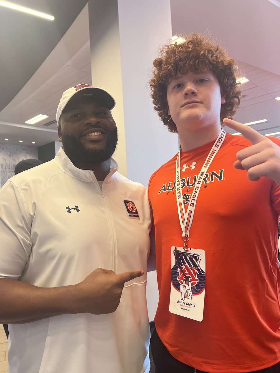 I had a great time @AuburnFootball Thank you for the hospitality. I can’t wait to get back! @G_miller11 @DLCoachGarrett @CoachHughFreeze @AuburnMade