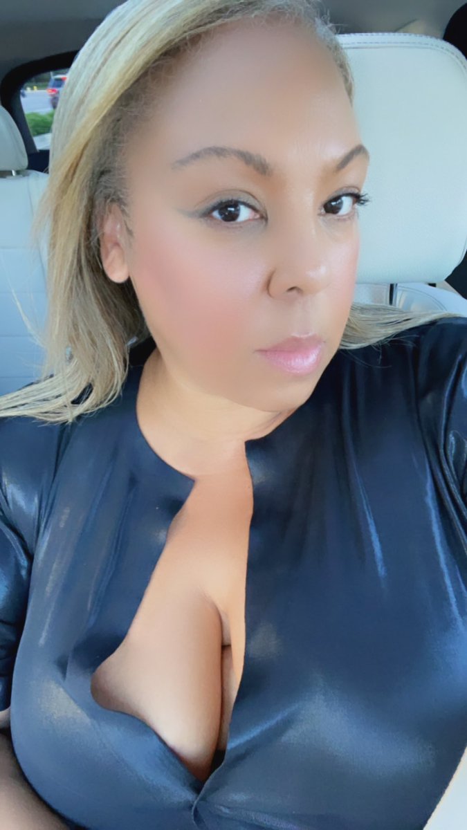 NikkiFowler28's tweet photo. Headed to @LAOpera for opening night of ‘El último sueño de Frida y Diego’
(The Last Dream of Frida and Diego) #LAOpera #LAOFrida https://t.co/5hBUMm6CyZ