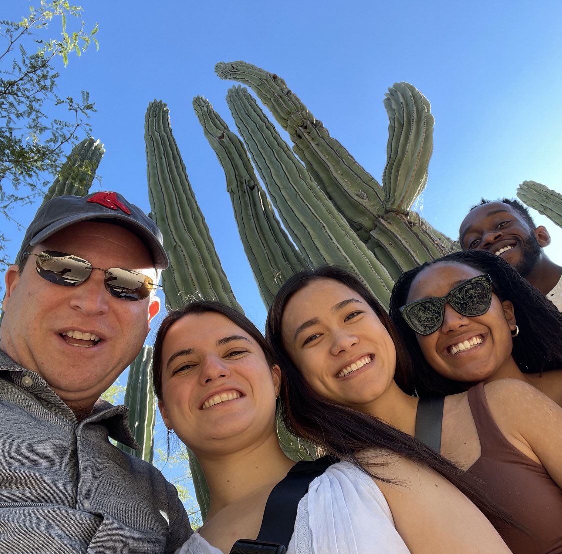 A truly inspiring 2023 @ABRCMS meeting in Phoenix. Love to spread enthusiasm about the physician-scientist career and the @HarvardMITmdphd program with our amazing students representing history of science, neuroscience, engineering, and immunology. Got to see some saguaros too!