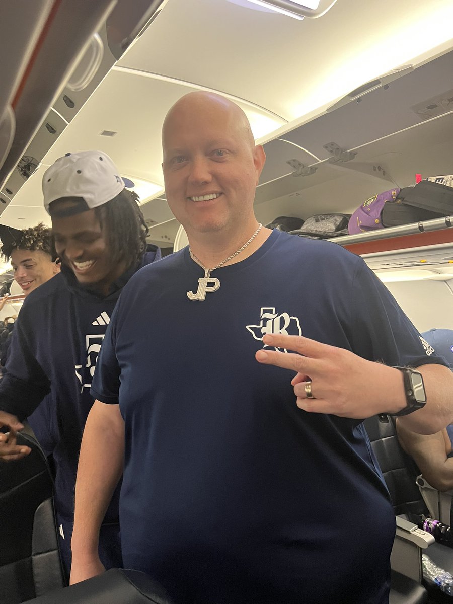 J.P. Heath (@riceowlsvoice) on Twitter photo VICTORY CHAIN!!! Thanks to <a href="/jpearcy4/">Josh Pearcy</a> for spreading the JP love. My career is complete! VICTORY CHAIN!!! Thanks to <a href="/jpearcy4/">Josh Pearcy</a> for spreading the JP love. My career is complete!