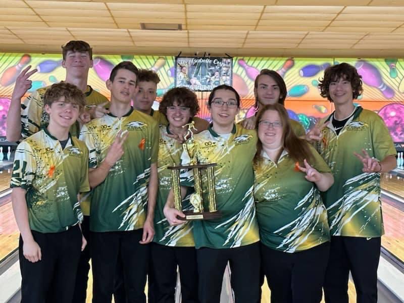 We hosted the Isabelle Coy Memorial Baker Tournament for 34 teams around the state to raise money for Leukemia Awareness in memory of captain Isabelle Coy. The boys finished 2nd and the girls finished 4th with a high baker game of 197. 
We raised over $3000. Forever Team Isabelle