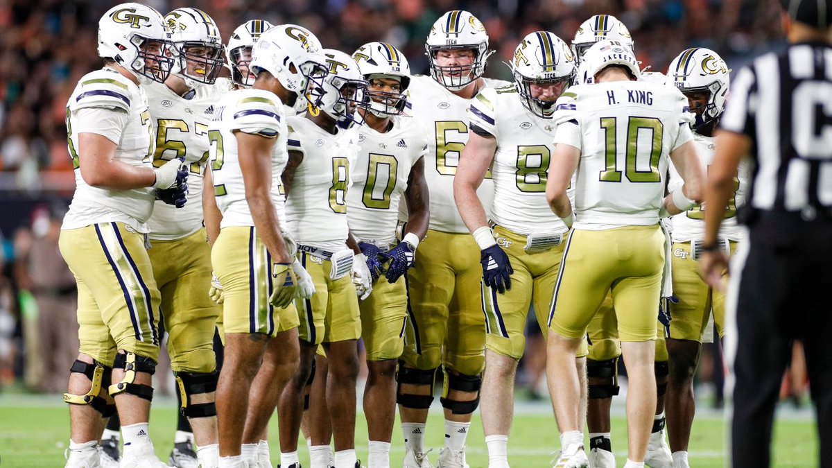 themichealtyler's tweet photo. After a great conversation with @CoachBrock50 I’m blessed to receive an offer from Georgia Tech! Blessed!!! @CoachJonWheeler @JeffBarnes52 @JoshuaOrtegon https://t.co/l5CulWBl7M