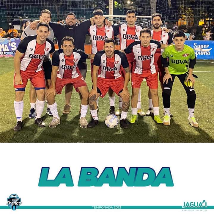 BORUSSIA VICTORIOSO!
El equipo de Borussia09 se impuso ante su par de <a href="/LaBandafc013/">LaBandafc</a> en un partidazo.
Resultado Final
Borussia 2 - 1 LaBanda