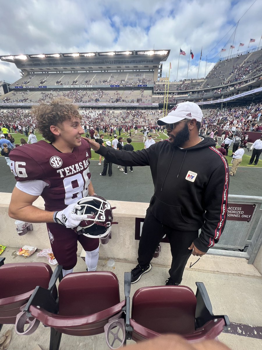 Correy Washington (@iamcoachwash) on Twitter photo Dream come true! So proud of you! I’m excited to see what the future has in store for you <a href="/BurtinRyan/">Ryan Burtin</a>. Proud coach moment!! Dream come true! So proud of you! I’m excited to see what the future has in store for you <a href="/BurtinRyan/">Ryan Burtin</a>. Proud coach moment!!