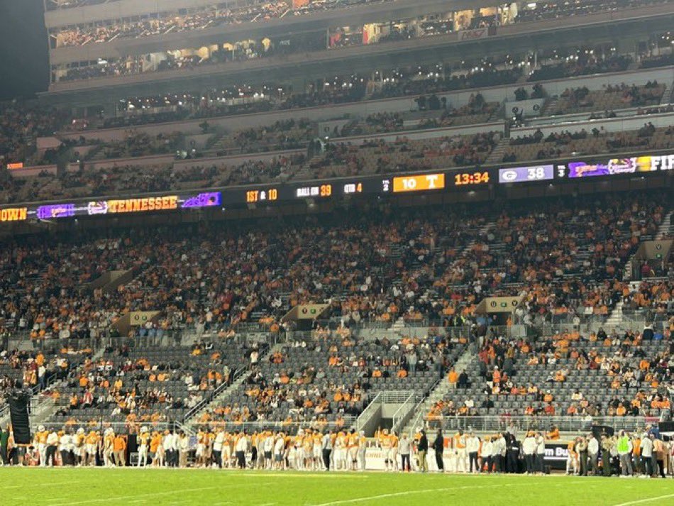 Ryan Williams (@rwi11iams) on Twitter photo 