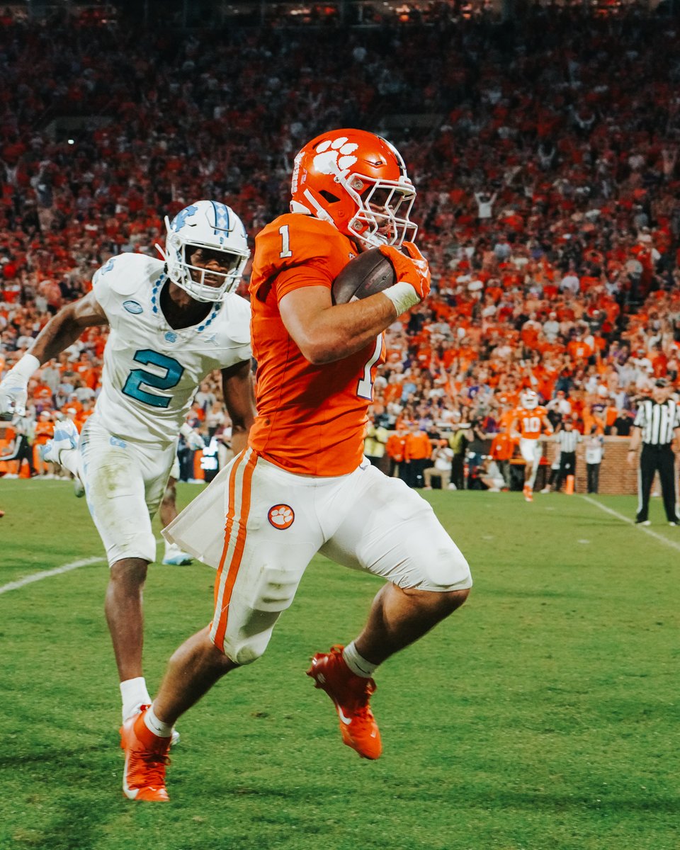 Tonight, the 10th player in Clemson history reached 4,000 career all-purpose yards. 

His name is Will Shipley.