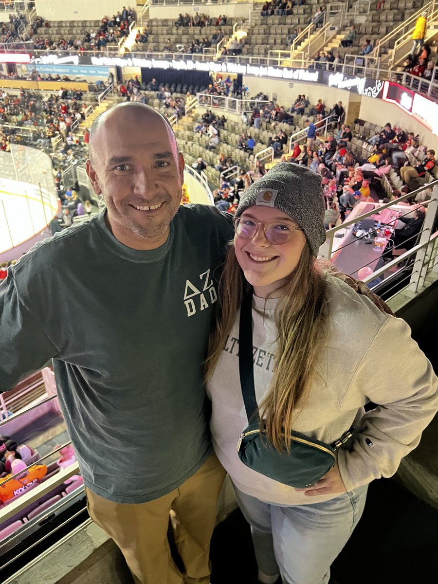 Having a great time at the Delta Zeta Father/Daughter day here w ⁦<a href="/IndyFuel/">Indy Fuel</a>⁩ 
#Fuelthefire
