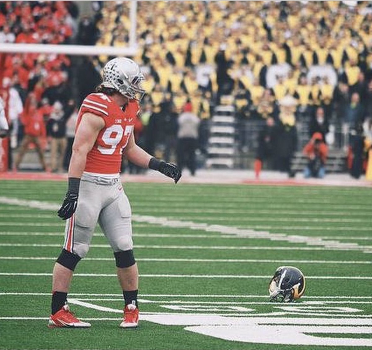 MekkaDonMusic's tweet photo. I always loved this picture #HateWeek https://t.co/Mh4wmImswF