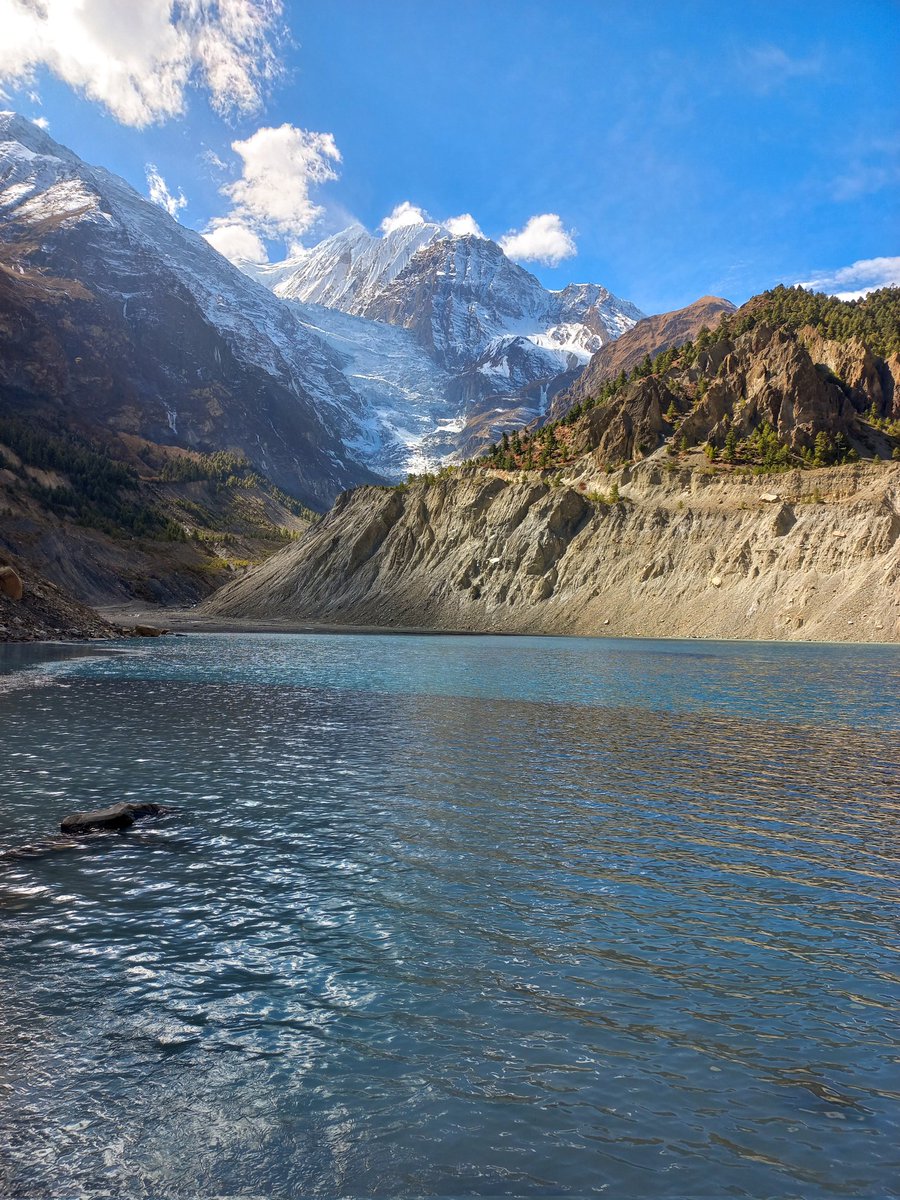 frolicadventure's tweet photo. Mt. Gangapurna (7455 m), it's glacier and the Gangapurna Lake jn Manang, Nepal.
.
https://t.co/e9oOqjznO2
.
#nepal #annapurna #manang #frolicadventure #annapurnacircuit #annapurnacircuittrek #tilichotrek #thronglapass #aroundannapurna #trekkinginnepal #mountains #glacier #lake https://t.co/awTn2IIDjX