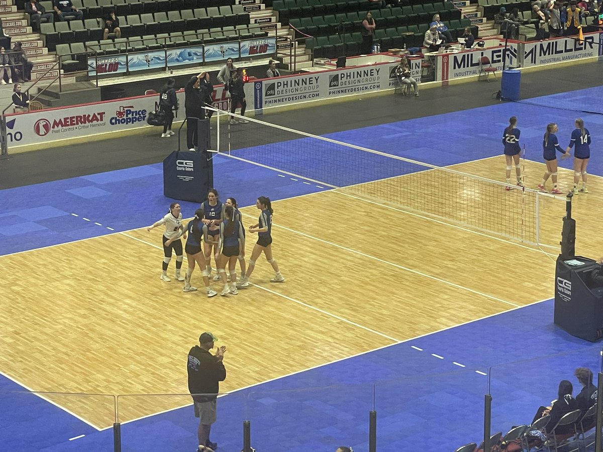 Athletics_MCSD's tweet photo. Millbrook advances to the Class C NYS Vollleyball Championship tomorrow at 2pm vs. Portville at Cool Insuring Arena in Glens Falls, NY.
Go Blazers! https://t.co/KKCGinU1yB