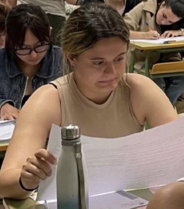 soy ella cada vez que veo un examen