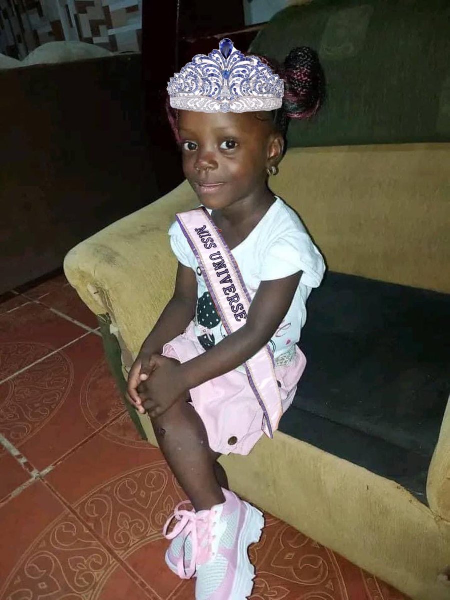 mi outfit para juzgar los vestidos de #MissUniverse2023