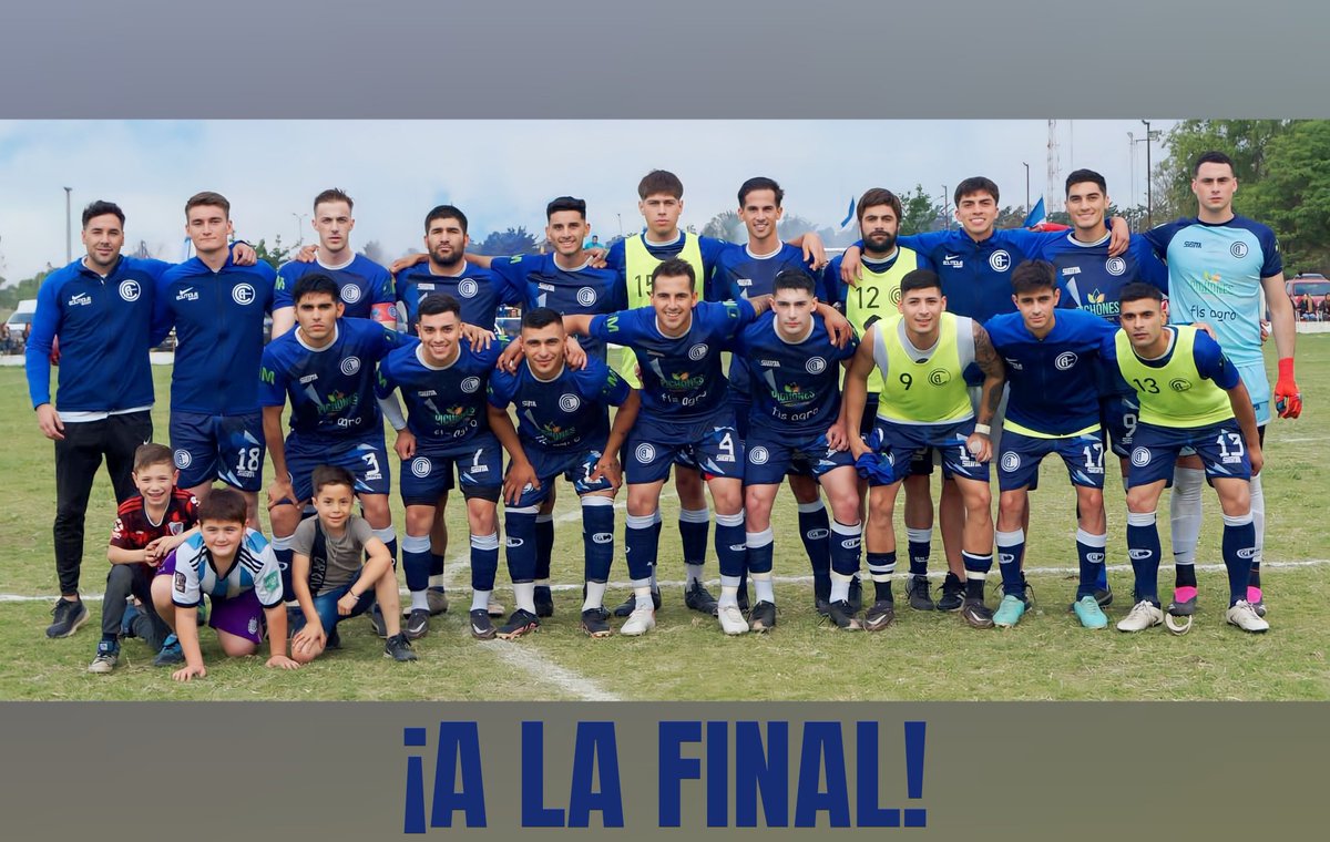 El 25 en otra final🤍💙🤍

GRACIAS, gracias por el esfuerzo, la dedicación pero por sobre todo el corazón.  Hoy soñamos otra vez, soñamos todos juntos✨
Vamos fortineros 💙🤍
Ph @cecy_gotaok87 📸