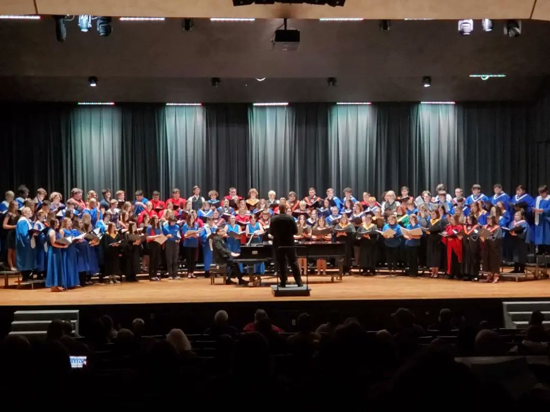 Philo Choirs tweet media