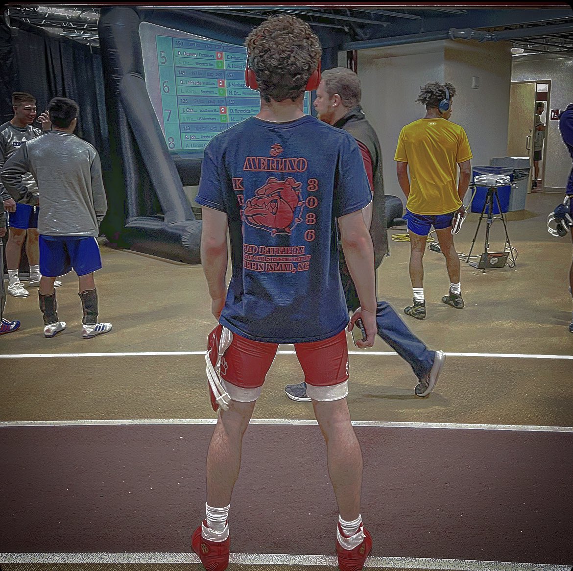 ColinHassett's tweet photo. Got My first college Win ( by pin) At the Doug parker tournament in Springfield Today ‼️( thank you merlino Family for this cool marines shirt 😁) https://t.co/6q5AwqyR8f