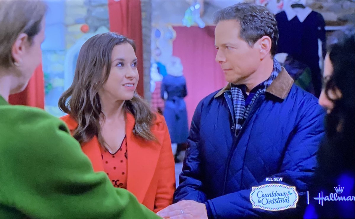 melbakay's tweet photo. Loving seeing @IamLaceyChabert &amp; @scottwolf together again 🎄❤️
#AMerryScottishChristmas 
@hallmarkchannel https://t.co/eP53O81vLb