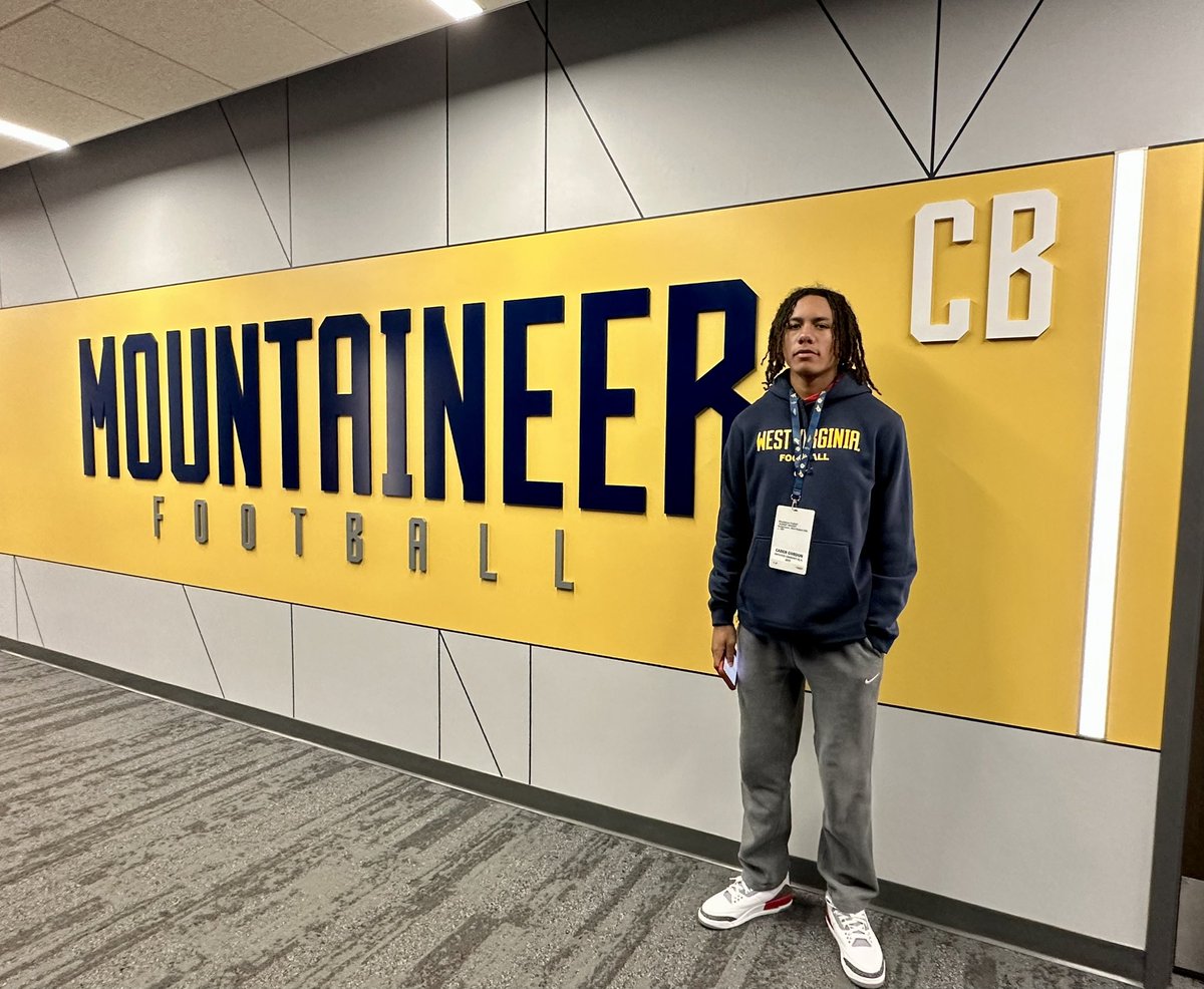 Caden_G21's tweet photo. I really enjoyed myself on my visit to WVU #blessed @iRepCoaches @Coach_Put5839 @Coach__Lal @trey_neyer @JoeyDoss_ https://t.co/RYunqIIU4F