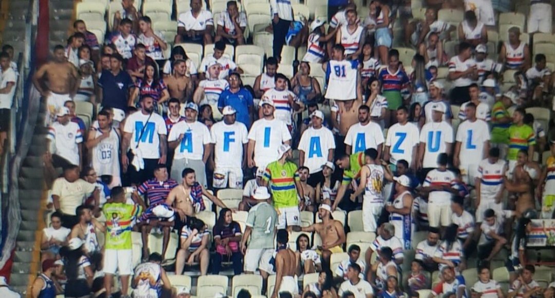 ritmodetorcida's tweet photo. Máfia Azul presente na partida entre Fortaleza x Cruzeiro, no Castelão. https://t.co/S0oLp2cj1U