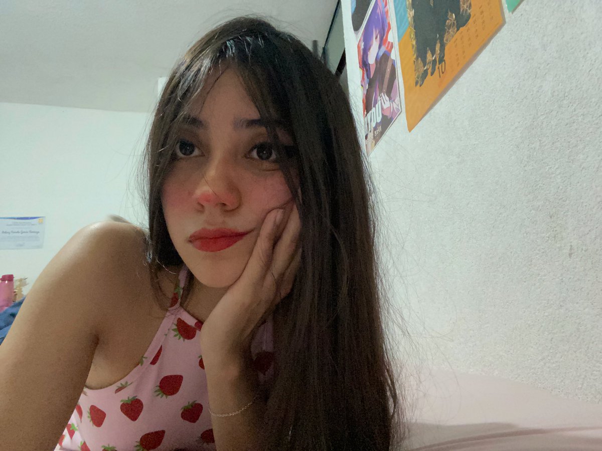 BubbleTani's tweet photo. Tu fresa favorita 🫵🏻🍓 https://t.co/1ZAzyfHrhz