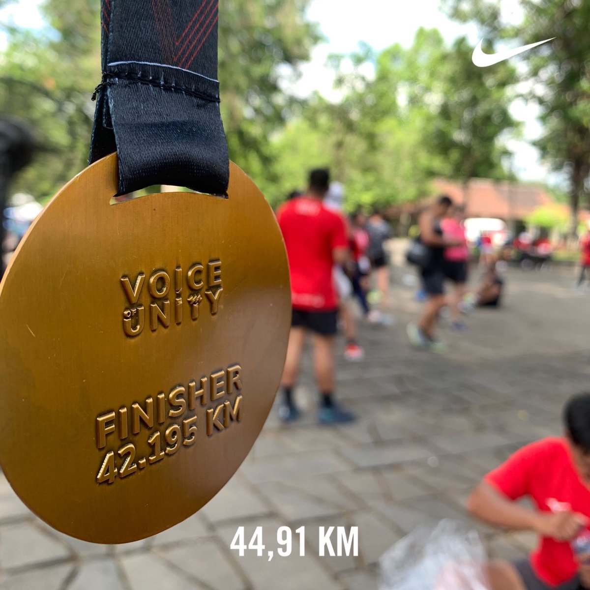 #42k #FM #borobudurmarathon2023 #Voiceofunity #nrc #nikeplus #justdoit #runwithhart #ayolari #marilari #pelariindonesia #indorunners #universerunners #indonesiaberlari2023 #30daysrunningchallenge #ingatpesanibu