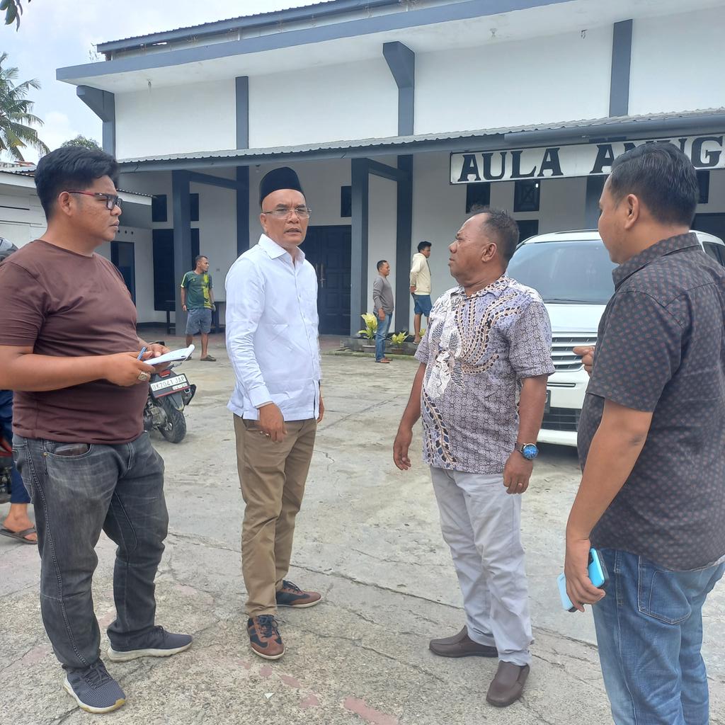 Marwan_Dasopang's tweet photo. Tidak ada yang bisa berhasil sendirian. Kesuksesan adalah hasil dari kekuatan kolektif.
#marwandasopang #dprri #komisiviii #fpkb #reses #timsukses #relawan #labura #labuhanbatuutara https://t.co/x65mdzwcFN