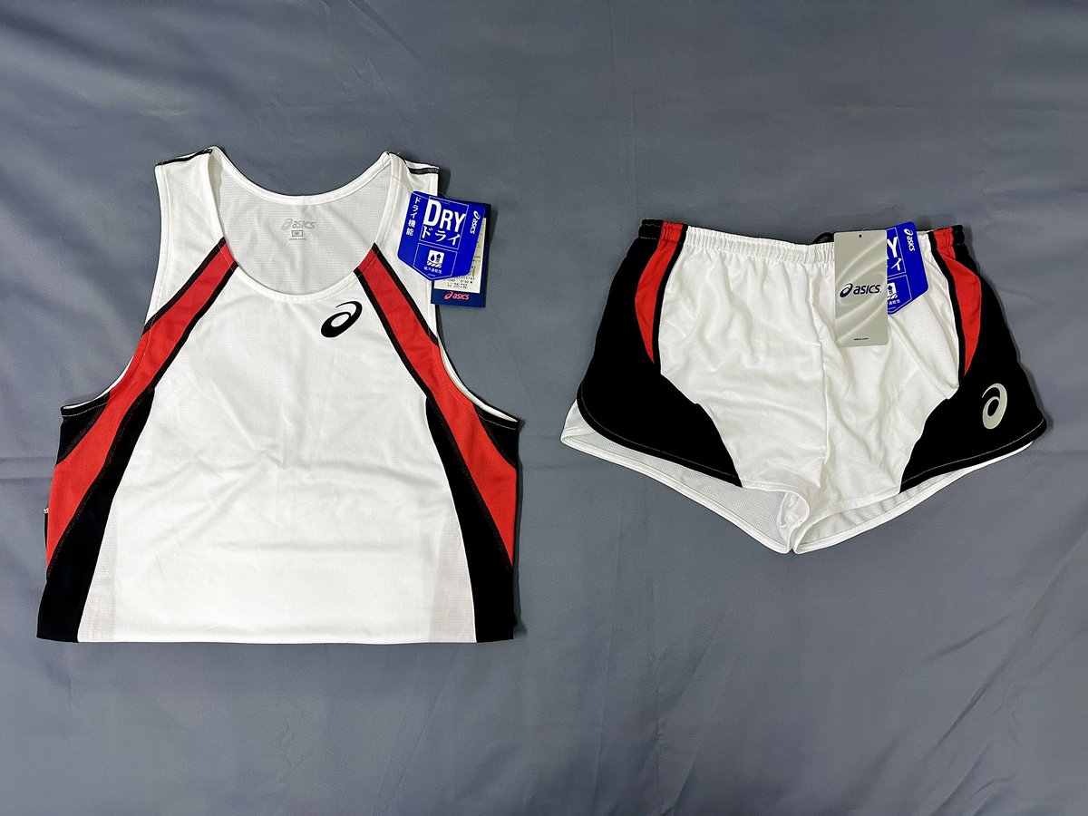 pmunderwears's tweet photo. ‼️‼️โปรโมชั่น ลดราคาพร้อมกับของแถม ‼️‼️ จาก ASICS Running Set เพียง 500 บาท แถมฟรี กางเกงใน  1 ตัวทันที (สินค้าฟรีมีเพียงในรูปเท่านั้น) สินค้าทุกตัวเป็นมือหนึ่งพร้อมป้าย tag ทุกตัว พร้อมกับ 🚚 ส่ง ems ฟรีทั่วไทย https://t.co/Lhkvd0CXr3