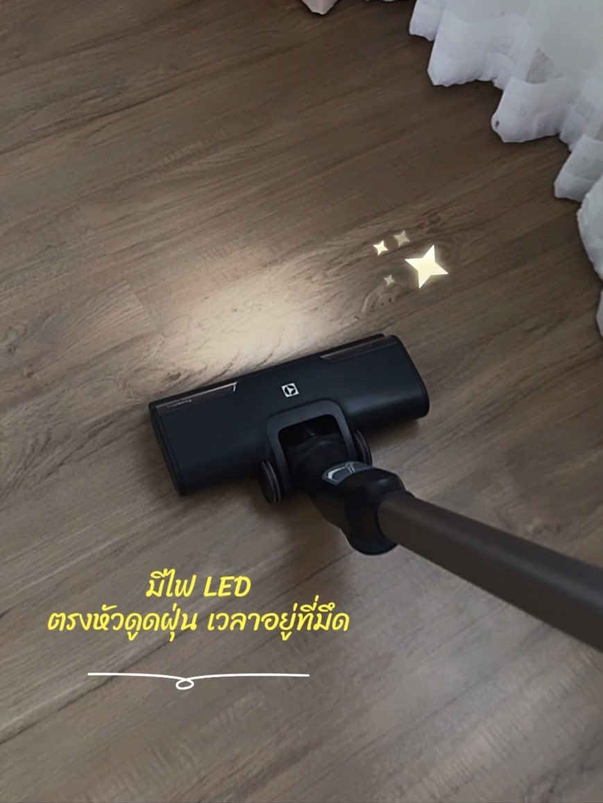 Mindmintss's tweet image. รีวิวเครื่องดูดฝุ่นไร้สายตัวใหม่ 2 in 1 คุ้มสุดมีหัวดูดมาให้ถึง5หัวเลย พลังดูดแบบไซโคลนเต็มพลังดูด ปรับแรงดูดได้ 3 ระดับ  ตัวกรอง5ขั้นตอน ขจัดฝุ่นละอองได้เล็กถึง 0.3 โอไมครอน น้ำหนักเบา สี minimal ชั้นรักก ช่วงนี้บ้านก็เลยจะสะอาดเอี่ยมหน่อย5555
#เครื่องดูดฝุ่นไร้สาย